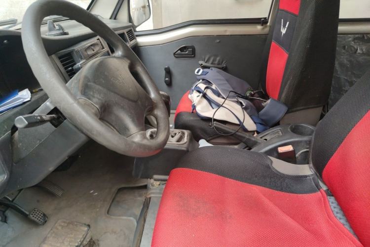Used Wuling Zhiguang 2014 1.2L Extended Version LD6 Left Front Seat