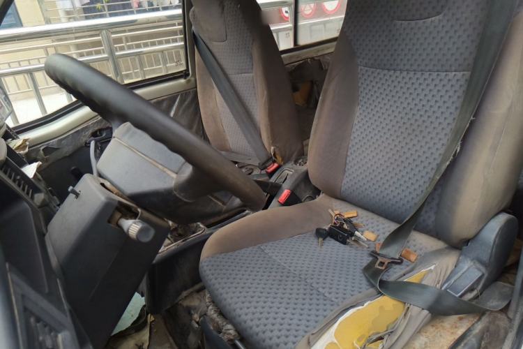 Used Wuling Zhiguang 2014 1.2L Extended Version LD6 Left Front Seat