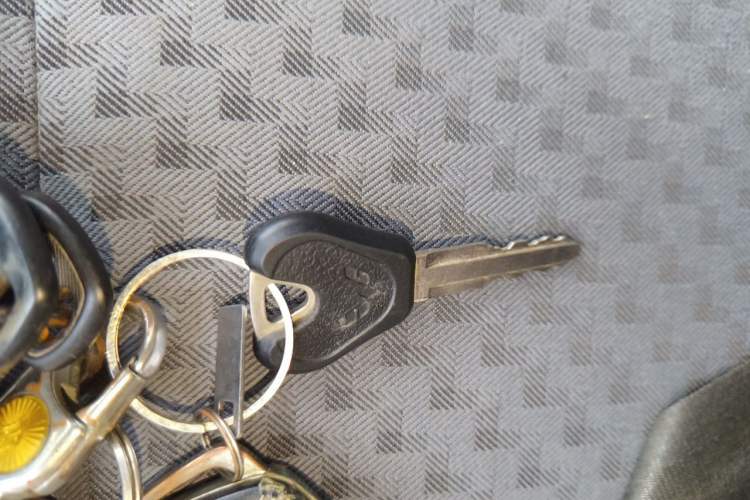 Used Wuling Zhiguang 2014 1.2L Extended Version LD6 Vehicle Key