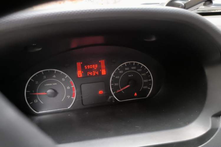 Used Wuling Zhiguang 2015 1.2L S Practical Model LSI Instrument Cluster