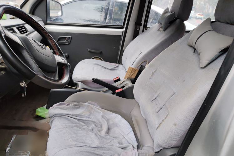 Used Wuling Zhiguang 2015 1.2L S Practical Model LSI Left Front Seat