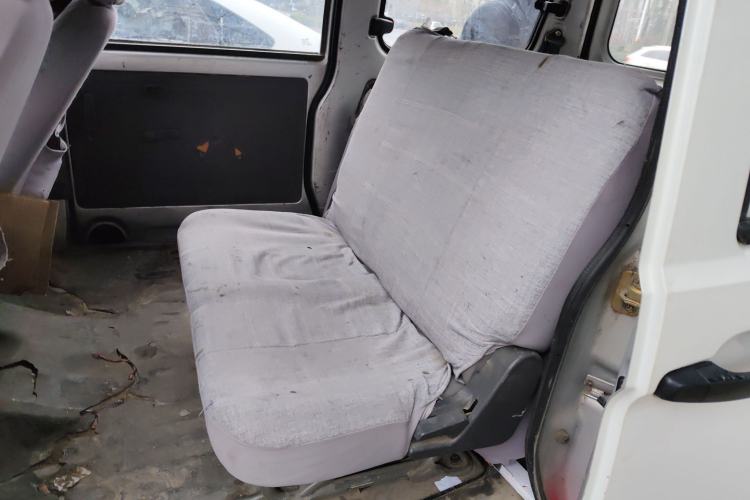 Used Wuling Zhiguang 2015 1.2L S Practical Model LSI Left Rear Seat