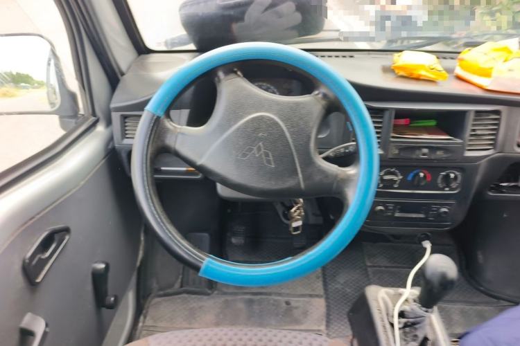 Used Wuling Zhiguang 2015 1.2L Practical LS-I Model Steering Wheel