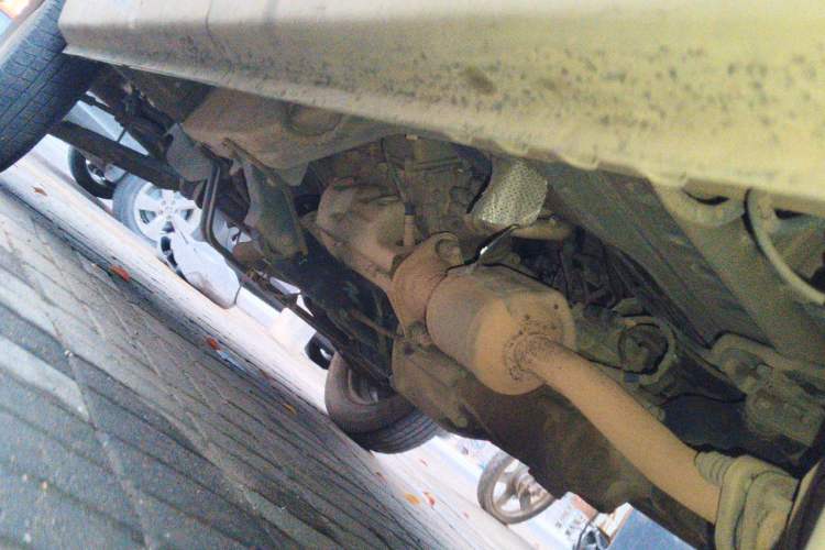 Used Wuling Zhiguang 2015 1.2L Practical LS-I Model Chassis Front Left