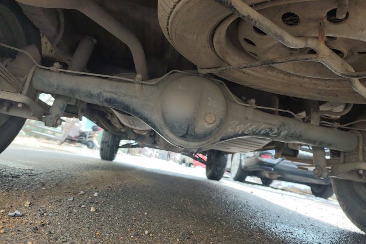 Used Wuling Zhiguang 2015 1.2L Practical LS-I Model Chassis Rear