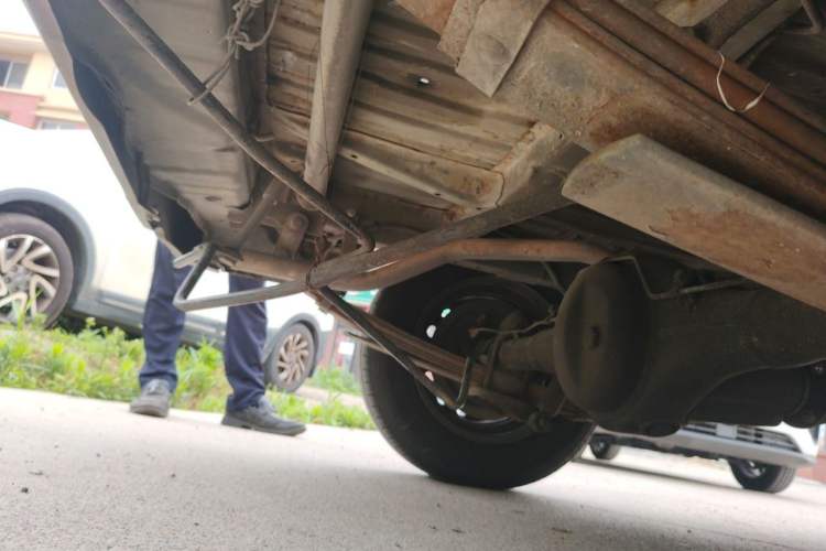 Used Wuling Zhiguang 2015 1.2L Standard Model LSI Chassis Rear Right