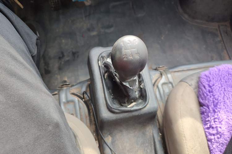 Used Wuling Zhiguang 2015 1.2L Practical LS-I Model Gear Lever