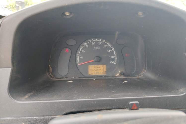 Used Wuling Zhiguang 2015 1.2L Standard Model LSI Instrument Cluster