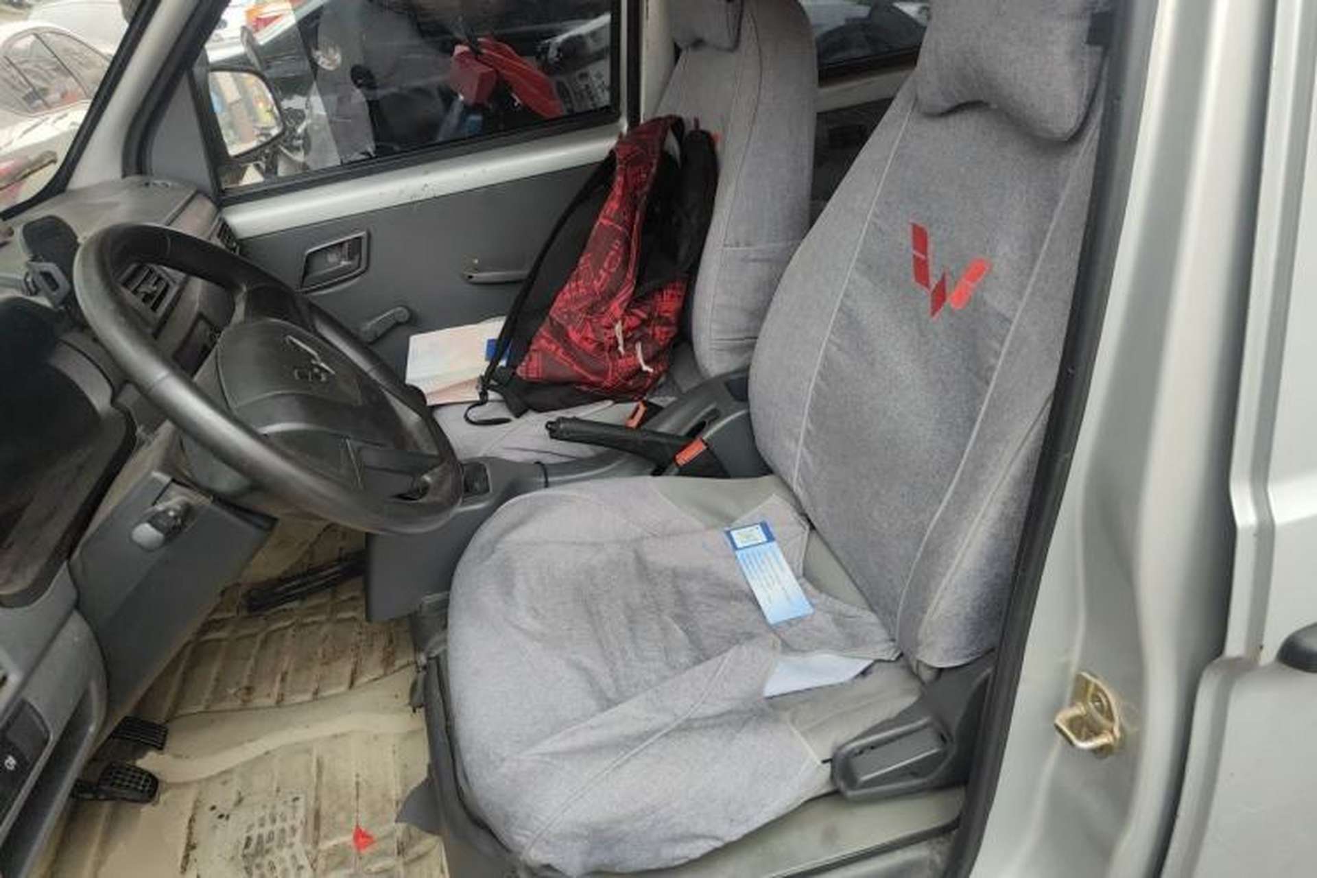 Used Wuling Zhiguang 2015 1.2L S Practical Model LSI Left Front Seat