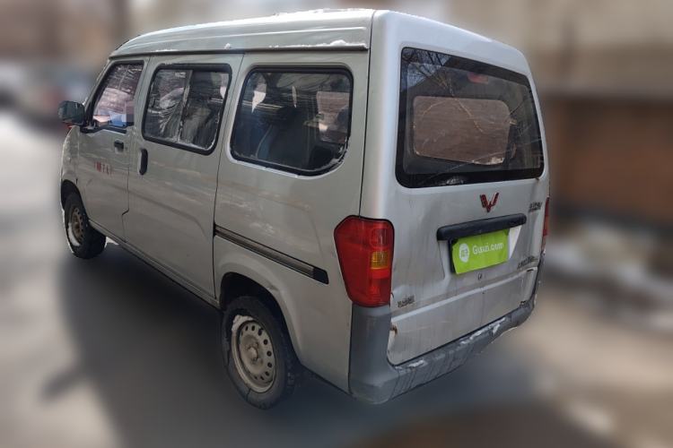 Used Wuling Zhiguang 2015 1.2L Practical LS-I Model Rear Left 45 Deg