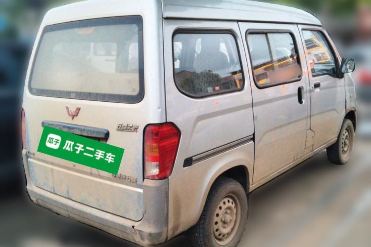 Used Wuling Zhiguang 2015 1.2L Practical LS-I Model Rear Right 45 Deg