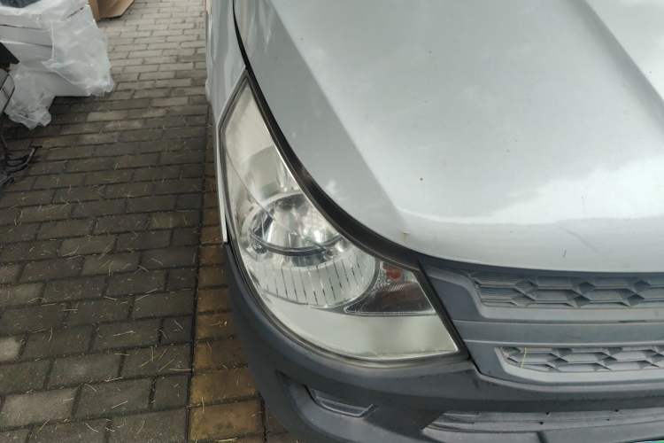 Used Wuling Zhiguang 2015 1.2L S Practical Model LSI Right Front Headlight