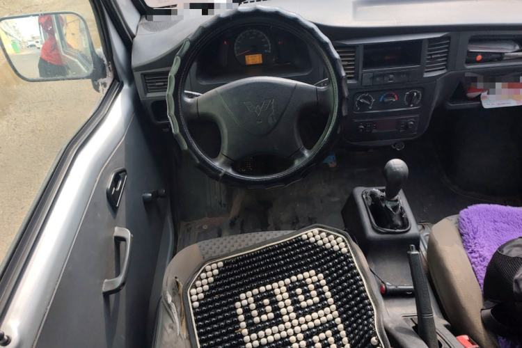 Used Wuling Zhiguang 2015 1.2L Practical LS-I Model Steering Wheel