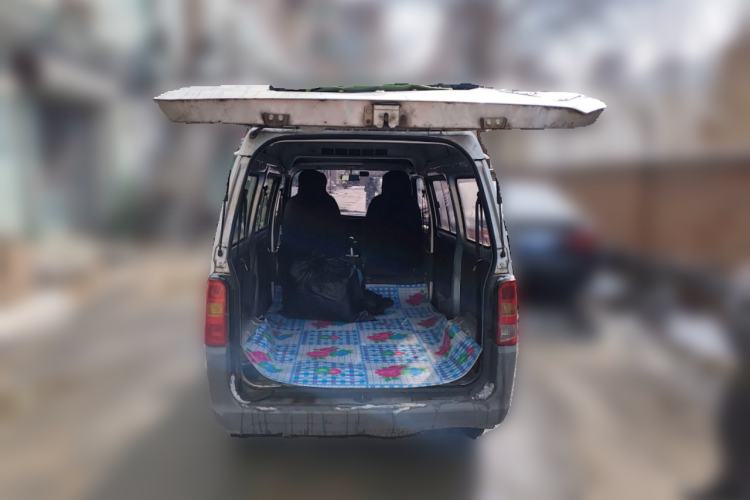 Used Wuling Zhiguang 2015 1.2L Practical LS-I Model Trunk