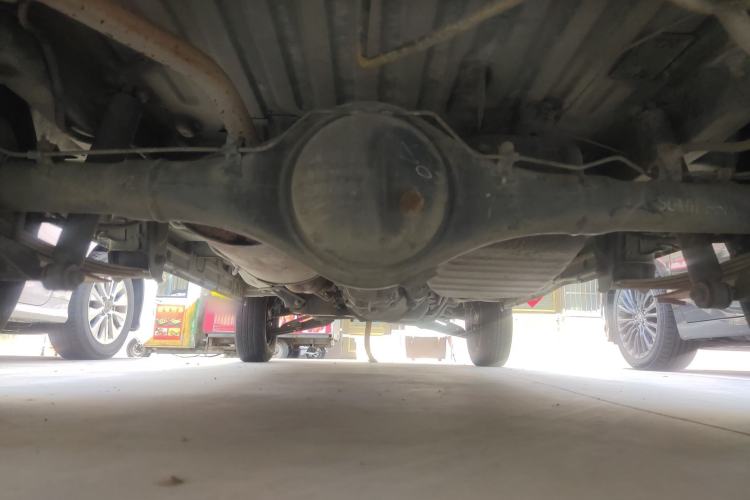 Used Wuling Zhiguang 2015 1.2L Practical LS-I Model Chassis Rear