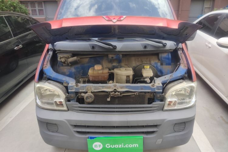 Used Wuling Zhiguang 2015 1.2L Practical LS-I Model Engine Bay