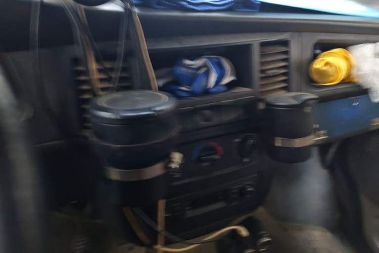 Used Wuling Zhiguang 2015 1.2L Practical LS-I Model Audio And AC Panel