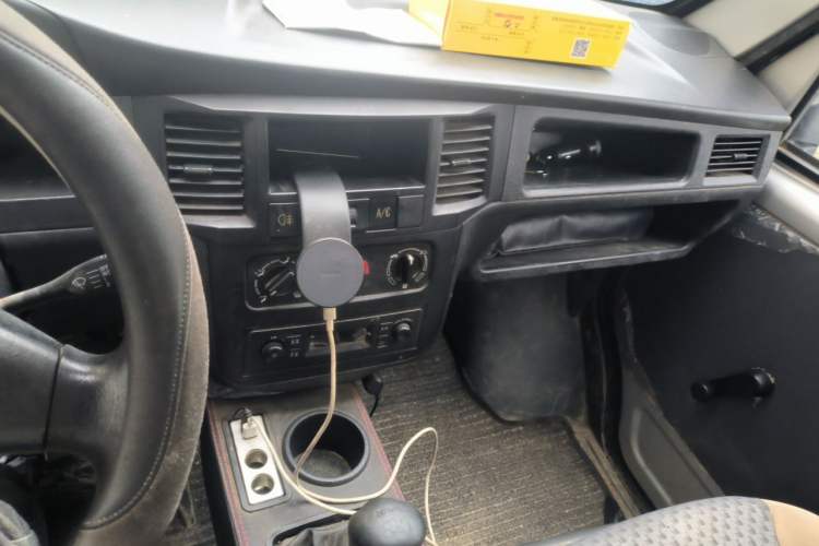 Used Wuling Zhiguang 2015 1.2L Practical LS-I Model Audio And AC Panel