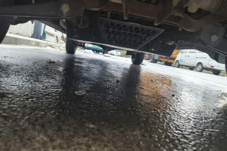 Used Wuling Zhiguang 2015 1.2L S Practical Model LSI Chassis Front