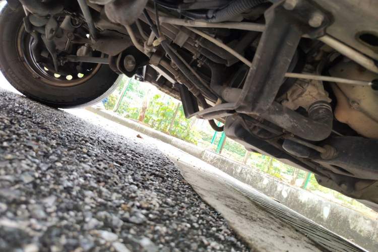 Used Wuling Zhiguang 2015 1.2L Practical LS-I Model Chassis Front Left