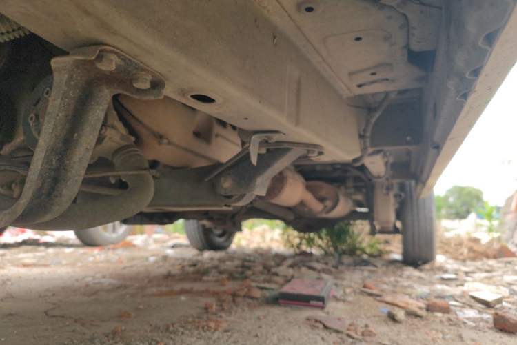 Used Wuling Zhiguang 2015 1.2L Practical LS-I Model Chassis Front Left