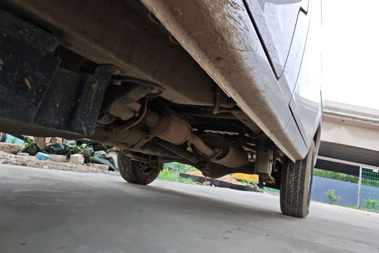 Used Wuling Zhiguang 2015 1.2L Practical LS-I Model Chassis Front Left
