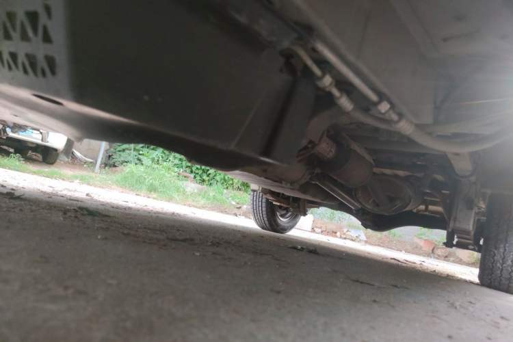 Used Wuling Zhiguang 2015 1.2L S Standard Model LSI Chassis Front Left