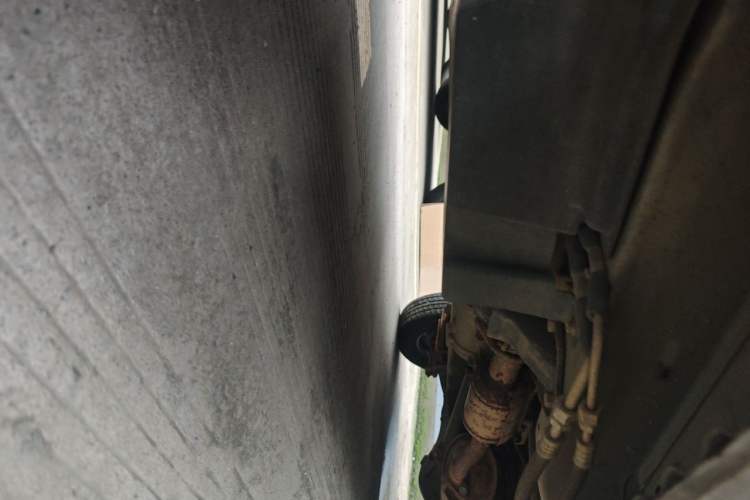 Used Wuling Zhiguang 2015 1.2L Practical LS-I Model Chassis Front Left
