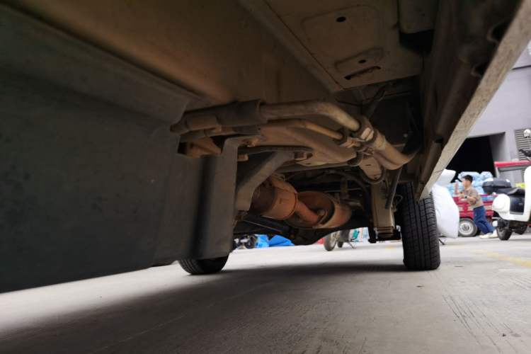 Used Wuling Zhiguang 2015 1.2L S Practical Model LSI Chassis Front Left
