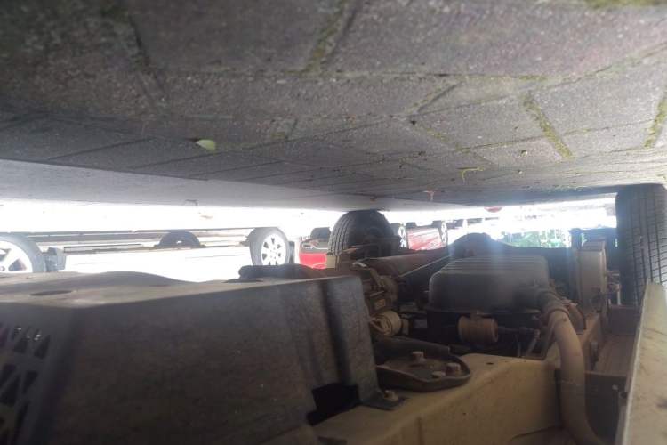 Used Wuling Zhiguang 2015 1.2L Practical LS-I Model Chassis Front Right