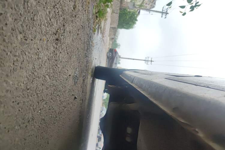Used Wuling Zhiguang 2015 1.2L Practical LS-I Model Chassis Front Right