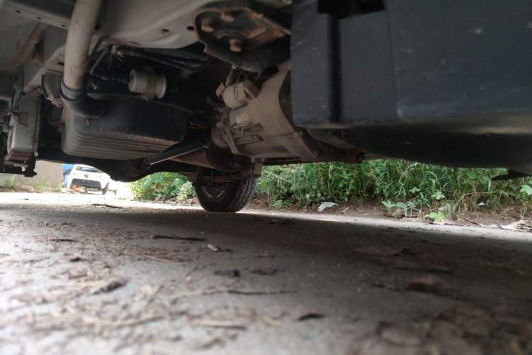 Used Wuling Zhiguang 2015 1.2L S Standard Model LSI Chassis Front Right