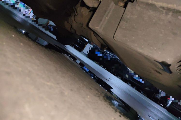 Used Wuling Zhiguang 2015 1.2L Practical LS-I Model Chassis Front Right