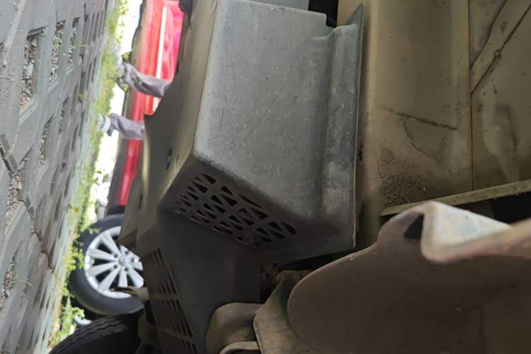 Used Wuling Zhiguang 2015 1.2L S Practical Model LSI Chassis Front Right