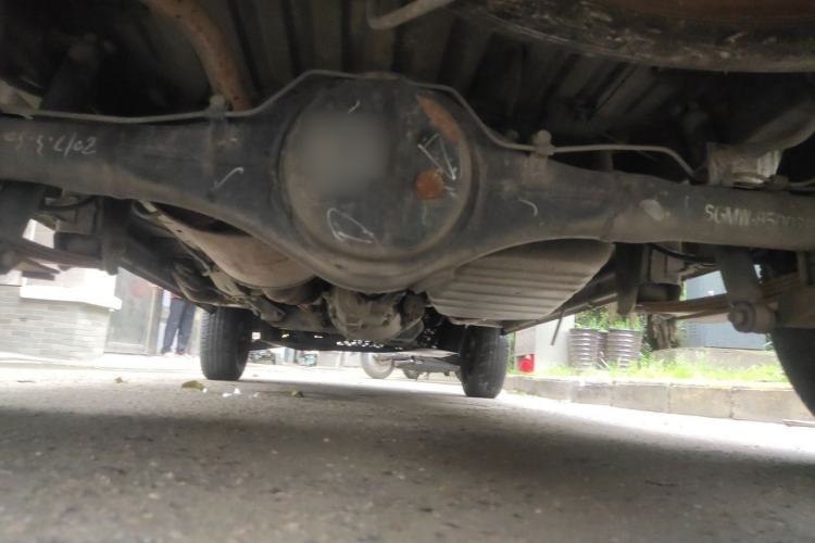 Used Wuling Zhiguang 2015 1.2L Practical LS-I Model Chassis Rear