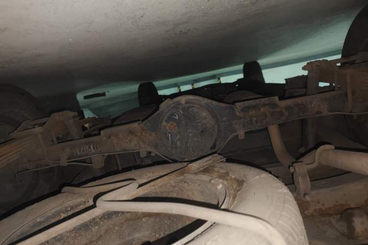 Used Wuling Zhiguang 2015 1.2L Practical LS-I Model Chassis Rear