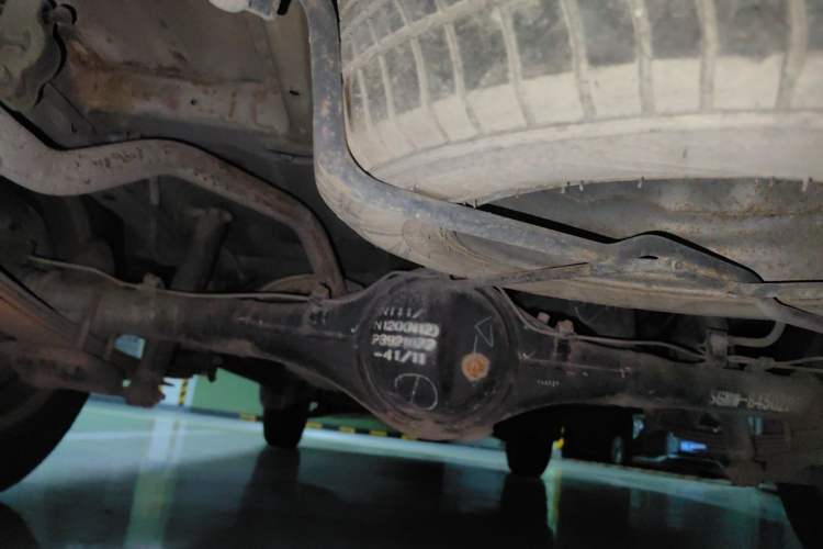 Used Wuling Zhiguang 2015 1.2L S Practical Model LSI Chassis Rear