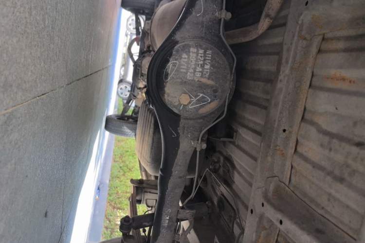 Used Wuling Zhiguang 2015 1.2L Practical LS-I Model Chassis Rear