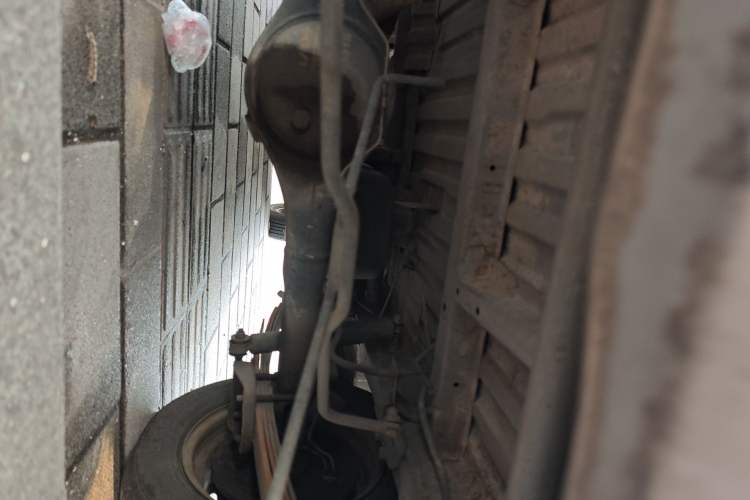 Used Wuling Zhiguang 2015 1.2L S Practical Model LSI Chassis Rear