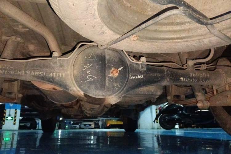 Used Wuling Zhiguang 2015 1.2L S Standard Model LSI Chassis Rear