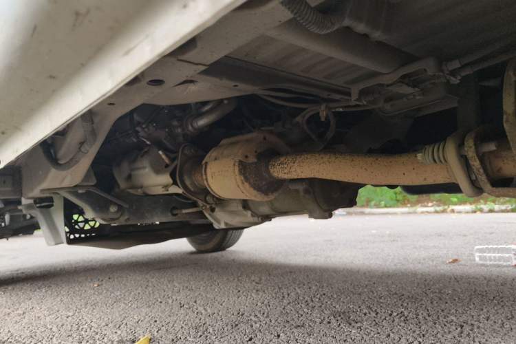 Used Wuling Zhiguang 2015 1.2L Practical LS-I Model Chassis Rear Left