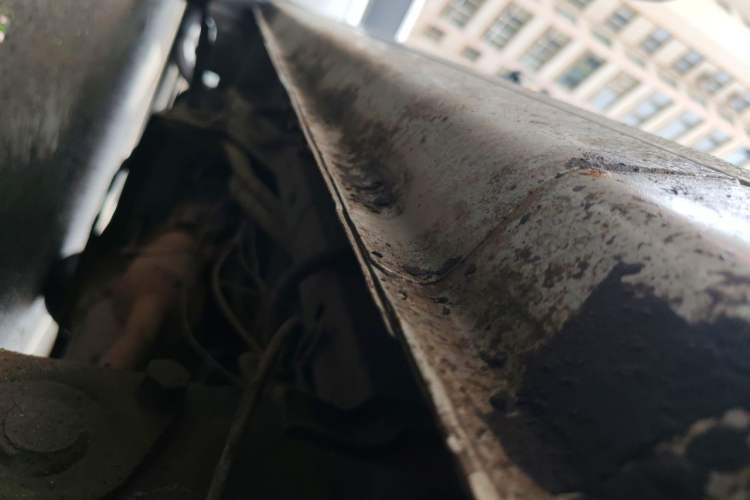 Used Wuling Zhiguang 2015 1.2L Practical LS-I Model Chassis Rear Left