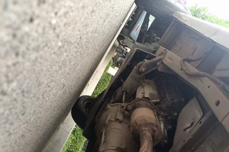 Used Wuling Zhiguang 2015 1.2L Practical LS-I Model Chassis Rear Left