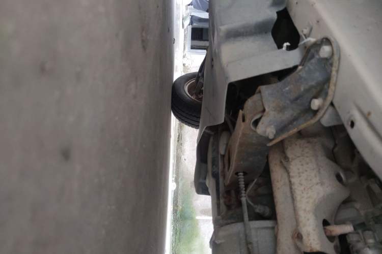Used Wuling Zhiguang 2015 1.2L S Practical Model LSI Chassis Rear Left