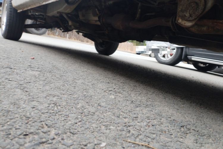 Used Wuling Zhiguang 2015 1.2L Practical LS-I Model Chassis Rear Left
