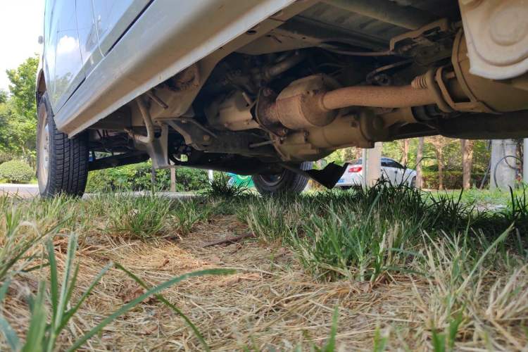 Used Wuling Zhiguang 2015 1.2L Practical LS-I Model Chassis Rear Left