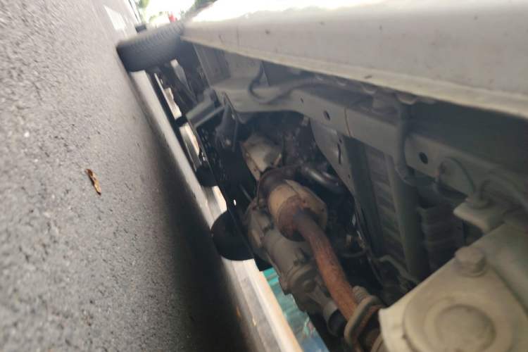 Used Wuling Zhiguang 2015 1.2L Practical LS-I Model Chassis Rear Left