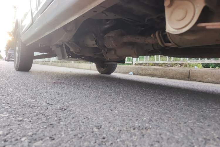 Used Wuling Zhiguang 2015 1.2L Practical LS-I Model Chassis Rear Left