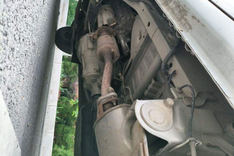 Used Wuling Zhiguang 2015 1.2L S Practical Model LSI Chassis Rear Left