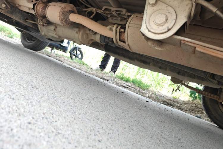 Used Wuling Zhiguang 2015 1.2L Practical LS-I Model Chassis Rear Left